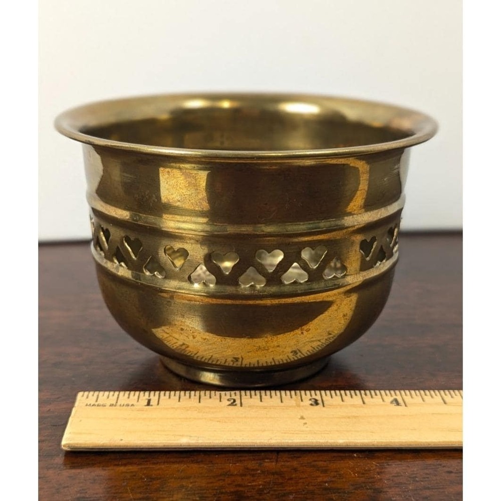 Vintage Solid Brass Pierced Heart Cachepot Planter Bowl Jardiniere Gold 4in - Picture 5 of 6
